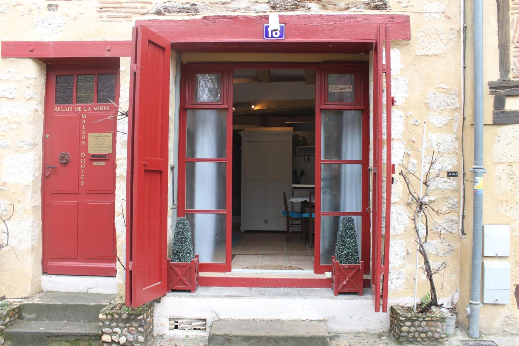 Le Relais De La Myrpe Lägenhet Bergerac Exteriör bild