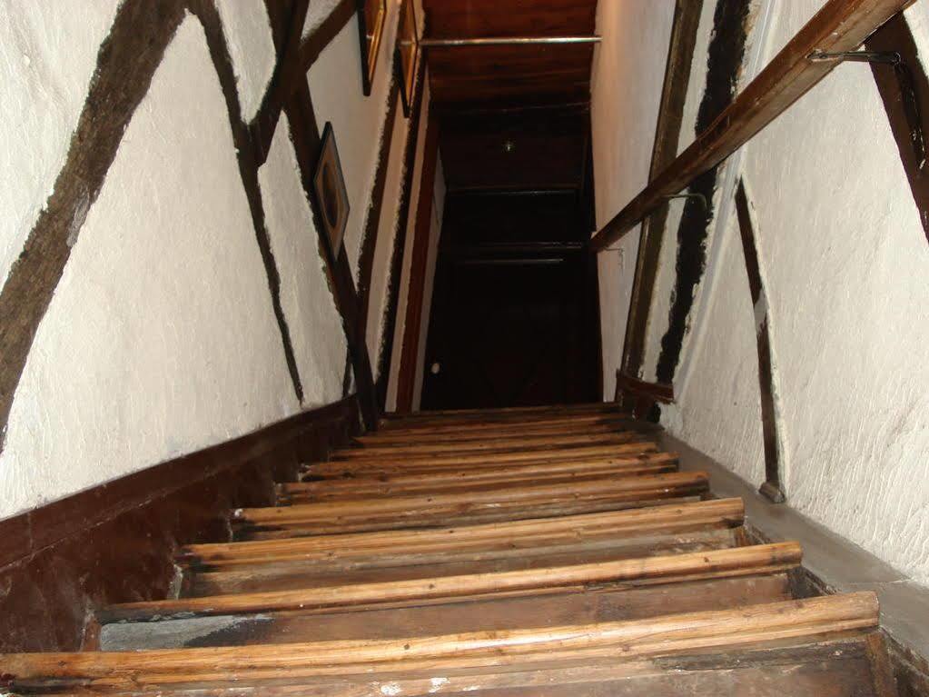 Le Relais De La Myrpe Lägenhet Bergerac Exteriör bild